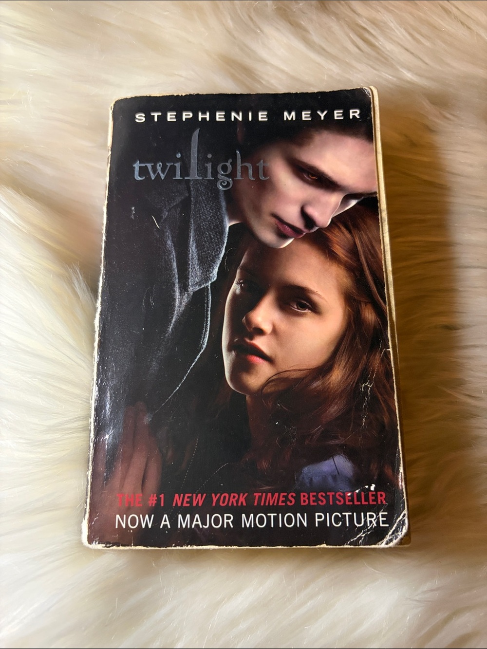 📚 3 for $15 📚 Twilight Paperback - Black Cover